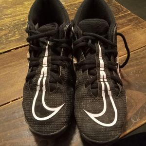 Boys Size 4 Football Cleats